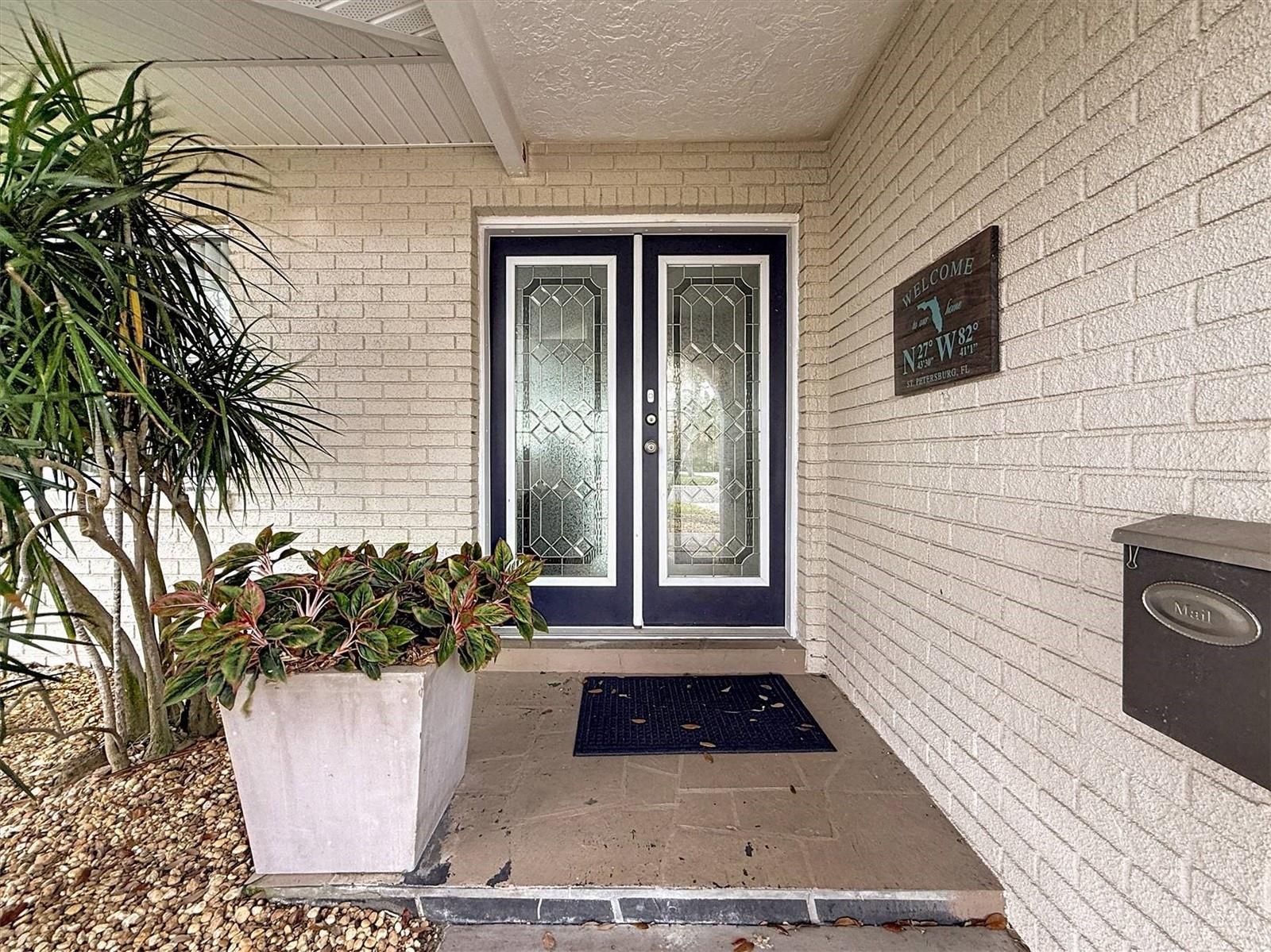 MAXIMO MOORINGS - Residential