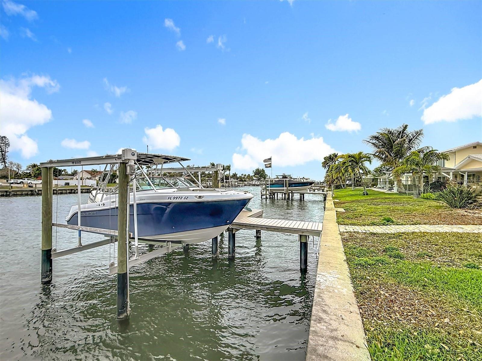 MAXIMO MOORINGS - Residential