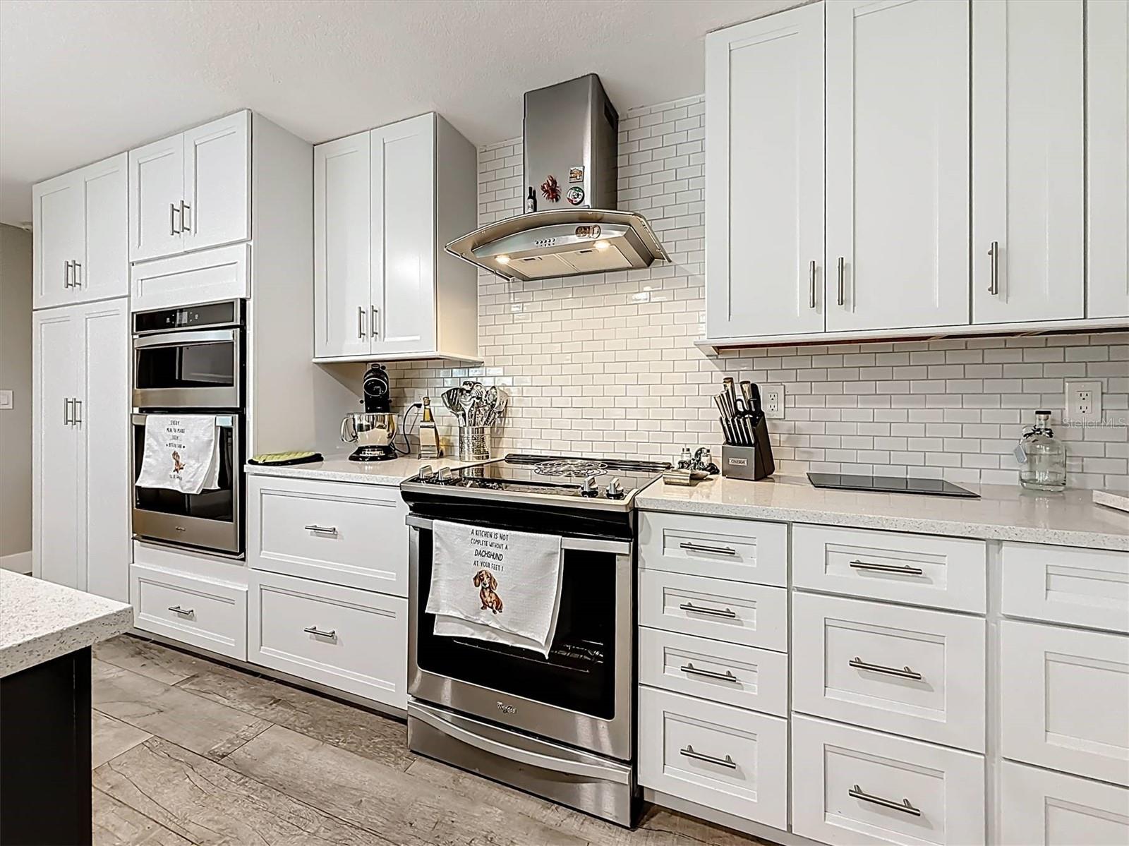 MAXIMO MOORINGS - Residential