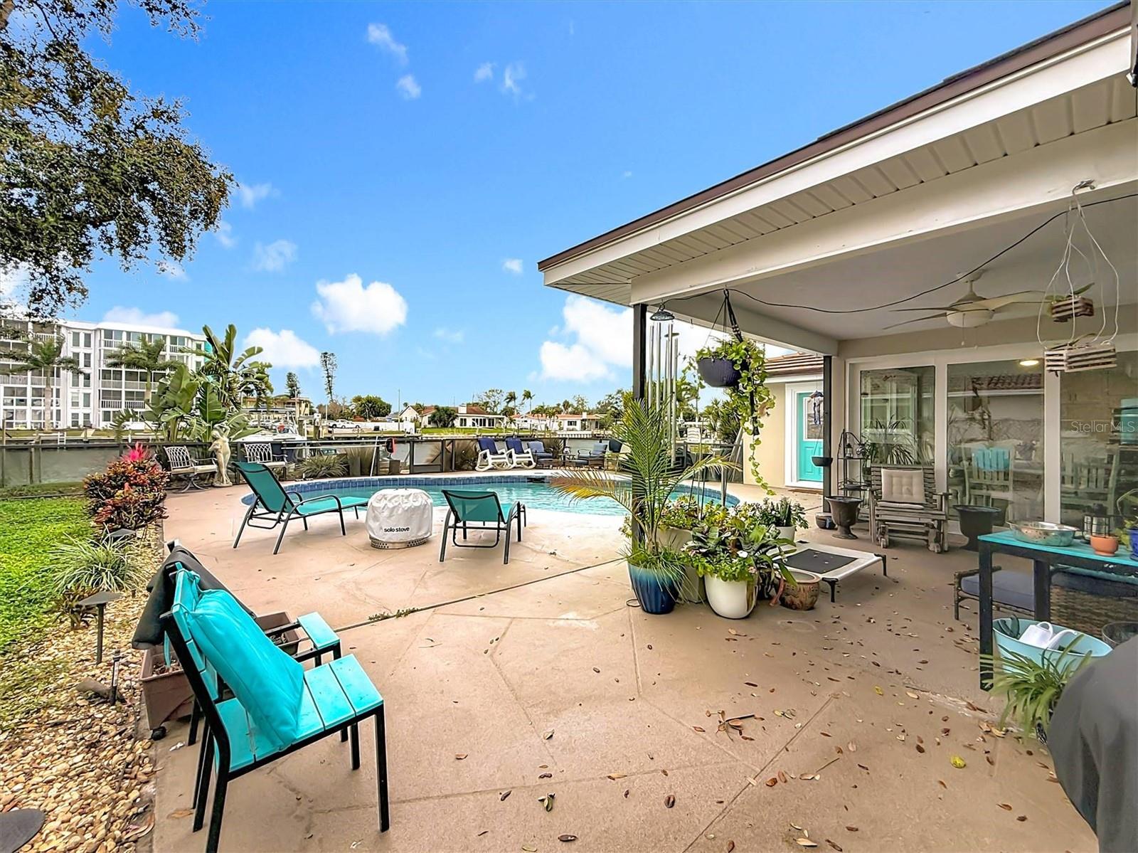 MAXIMO MOORINGS - Residential