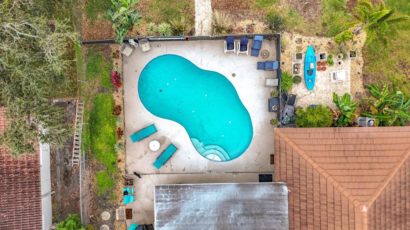 MAXIMO MOORINGS - Residential