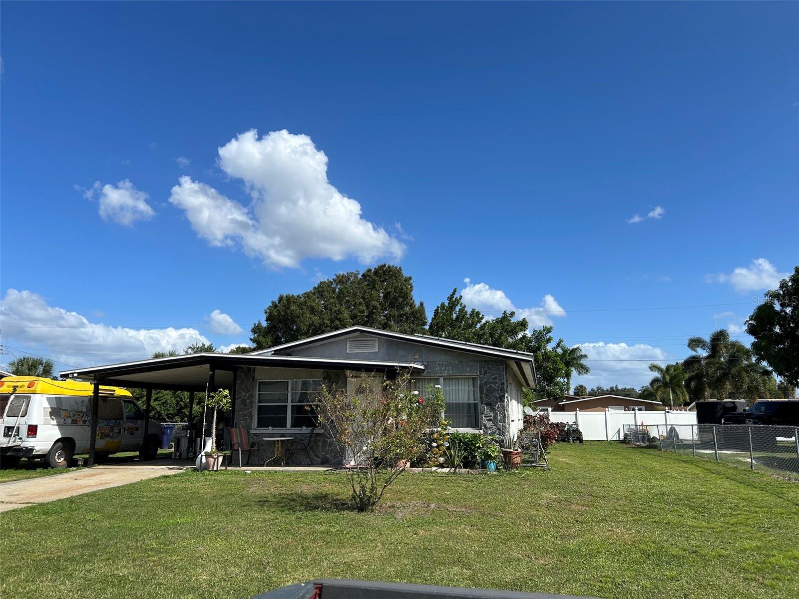 1708 5TH AVENUE W