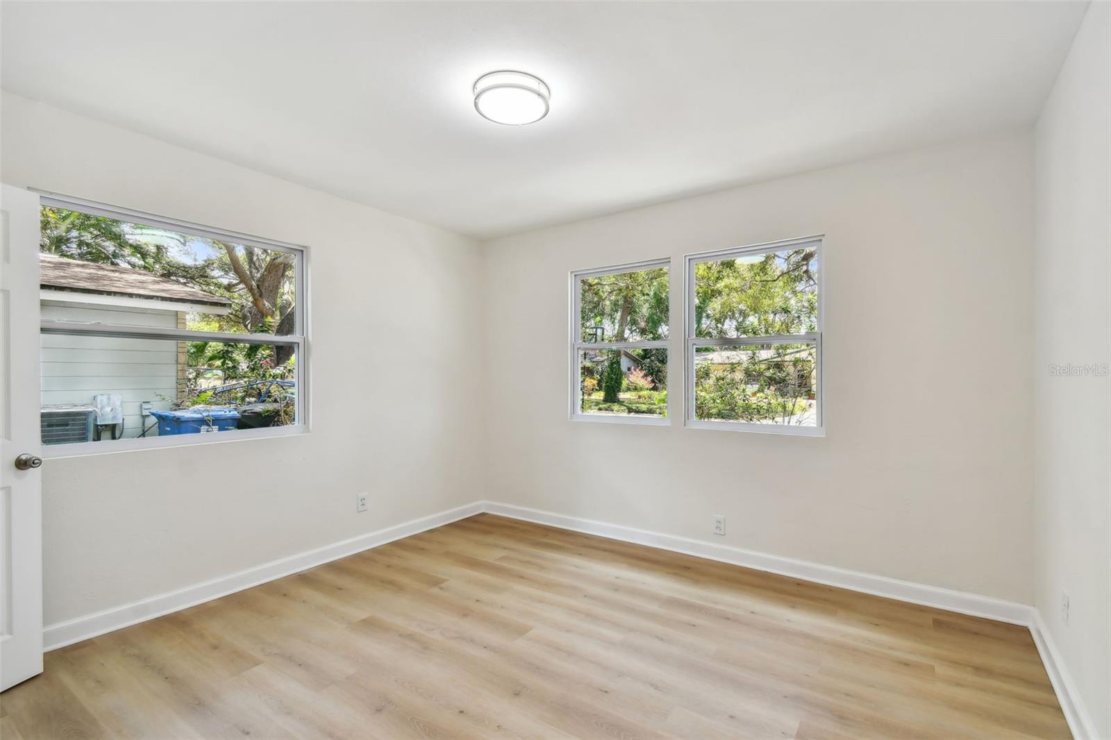 WOODLAWN SUB - Residential