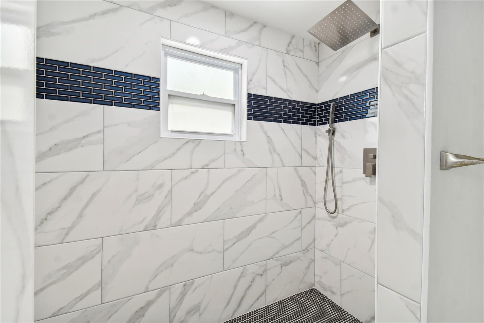 WOODLAWN SUB - Residential