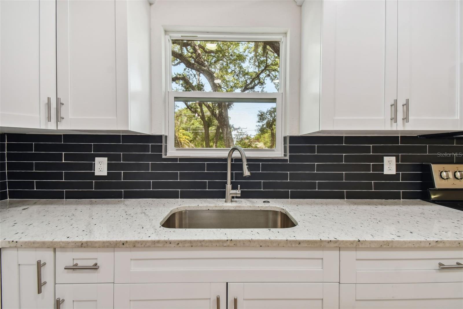 WOODLAWN SUB - Residential