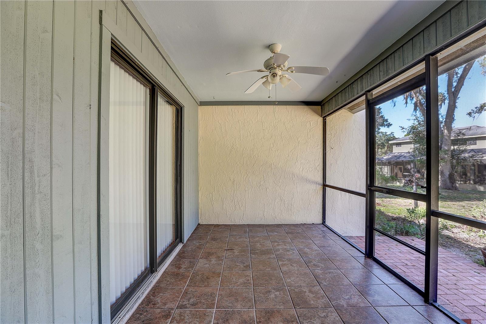 BLUFFS CHRISTINA 01 - Residential