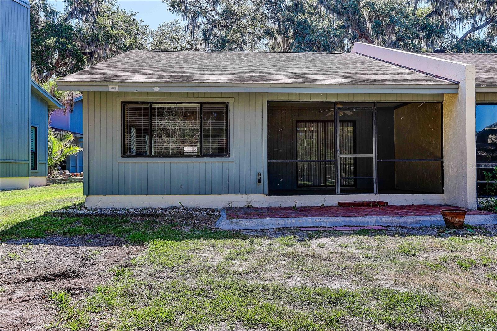 BLUFFS CHRISTINA 01 - Residential