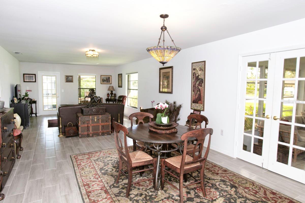 CAMBRIDGE VILLAGE WEST - Residential