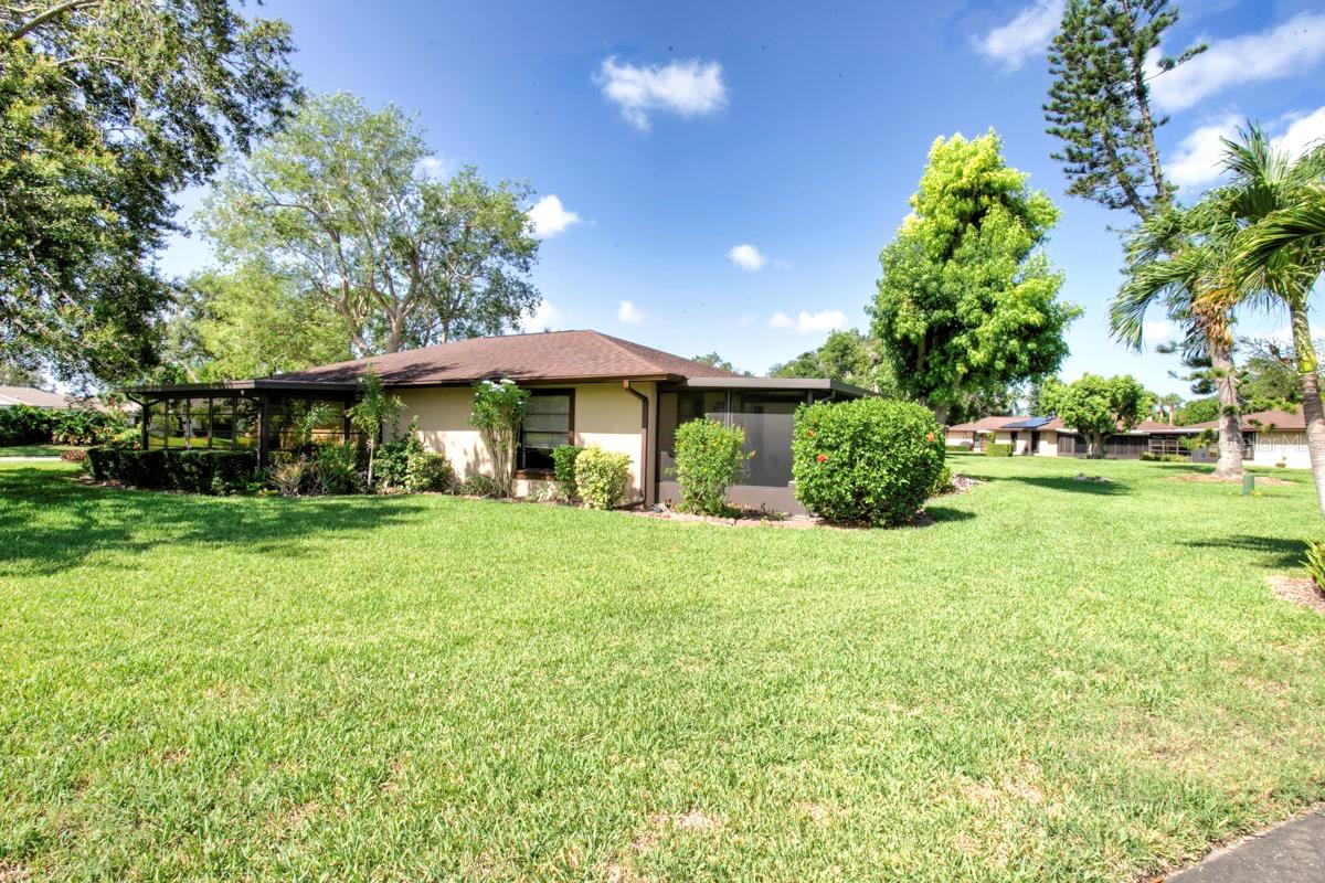 CAMBRIDGE VILLAGE WEST - Residential