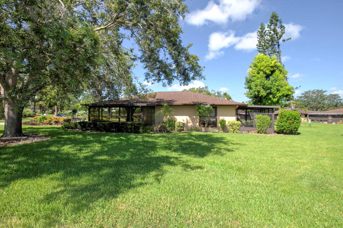 CAMBRIDGE VILLAGE WEST - Residential