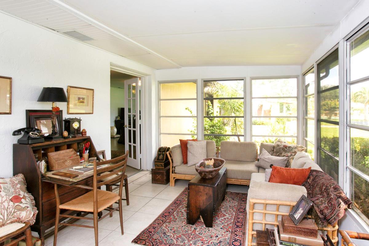 CAMBRIDGE VILLAGE WEST - Residential