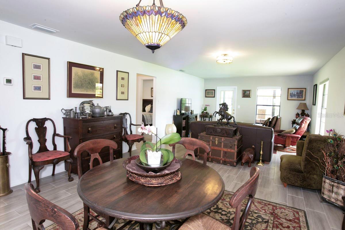 CAMBRIDGE VILLAGE WEST - Residential