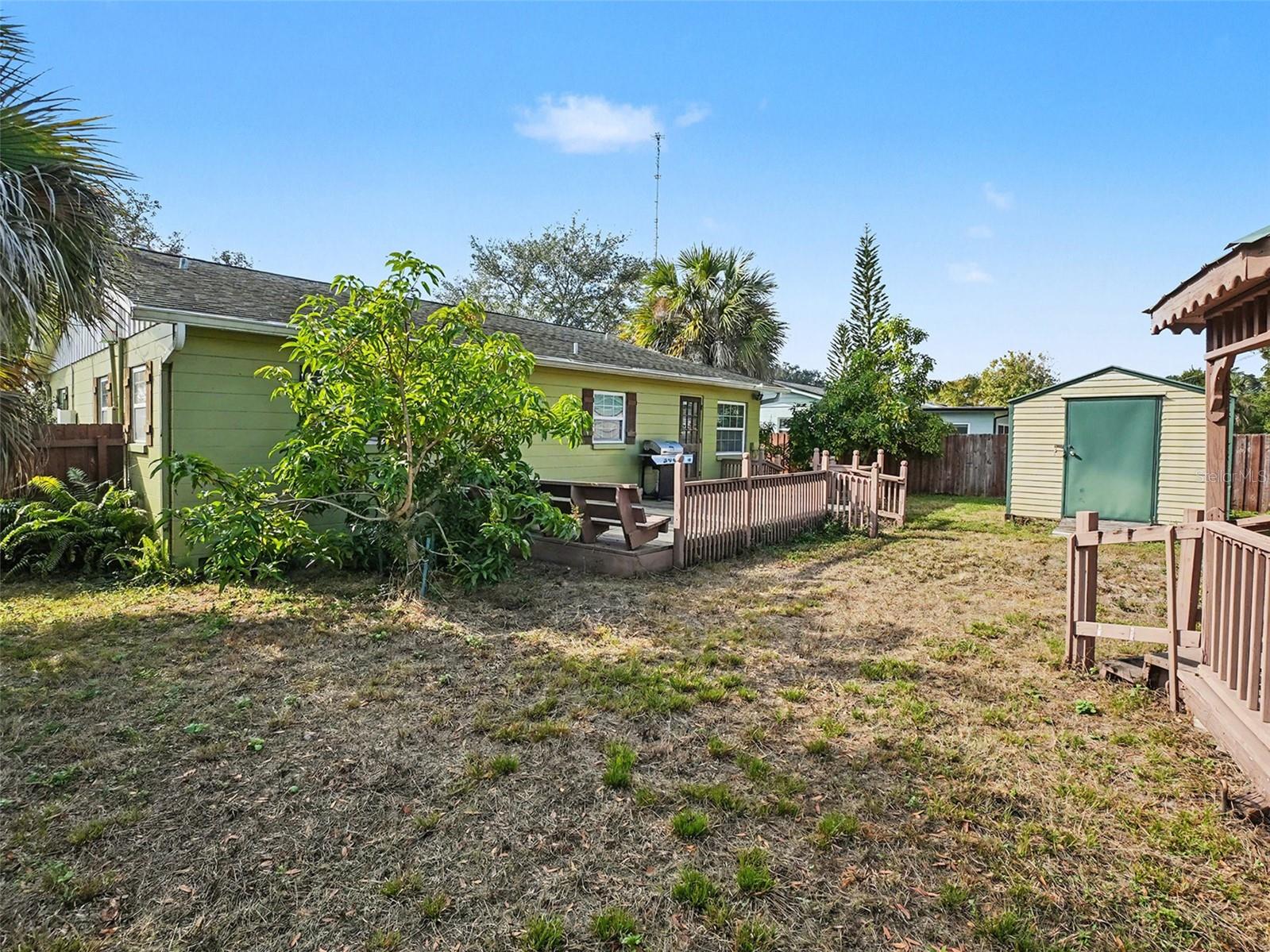 ALBERT LEE RIDGE ADD 03 - Residential