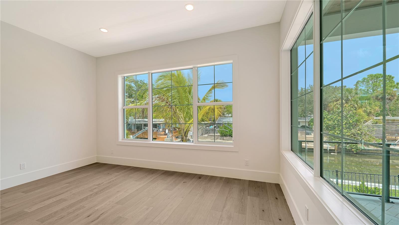 OCEAN BEACH REP - Residential