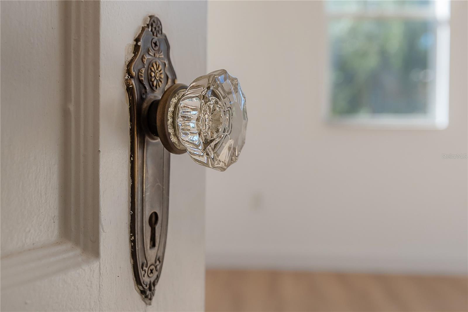 RIVERCREST - Residential