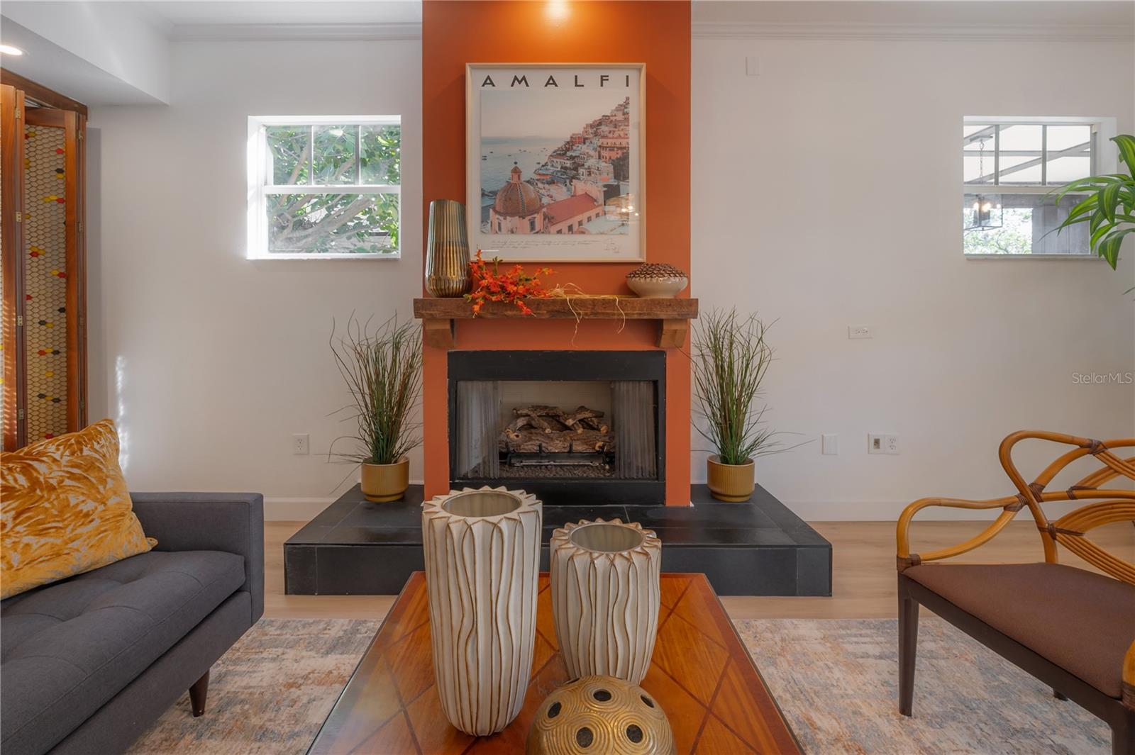 RIVERCREST - Residential