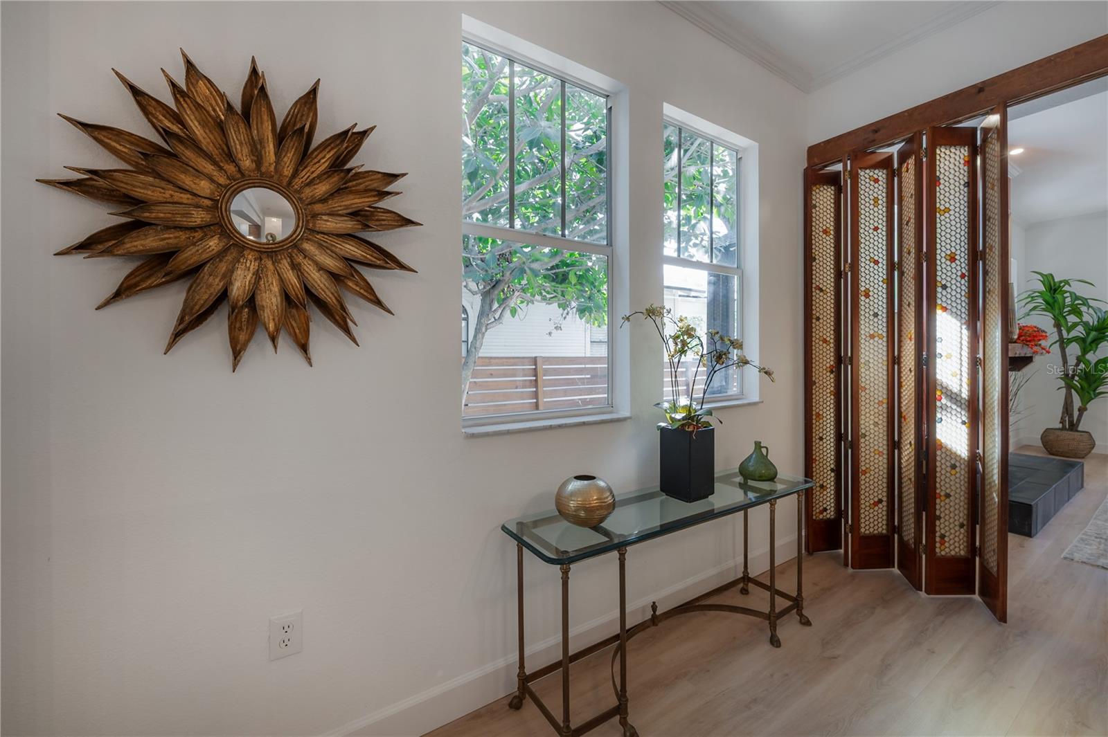 RIVERCREST - Residential