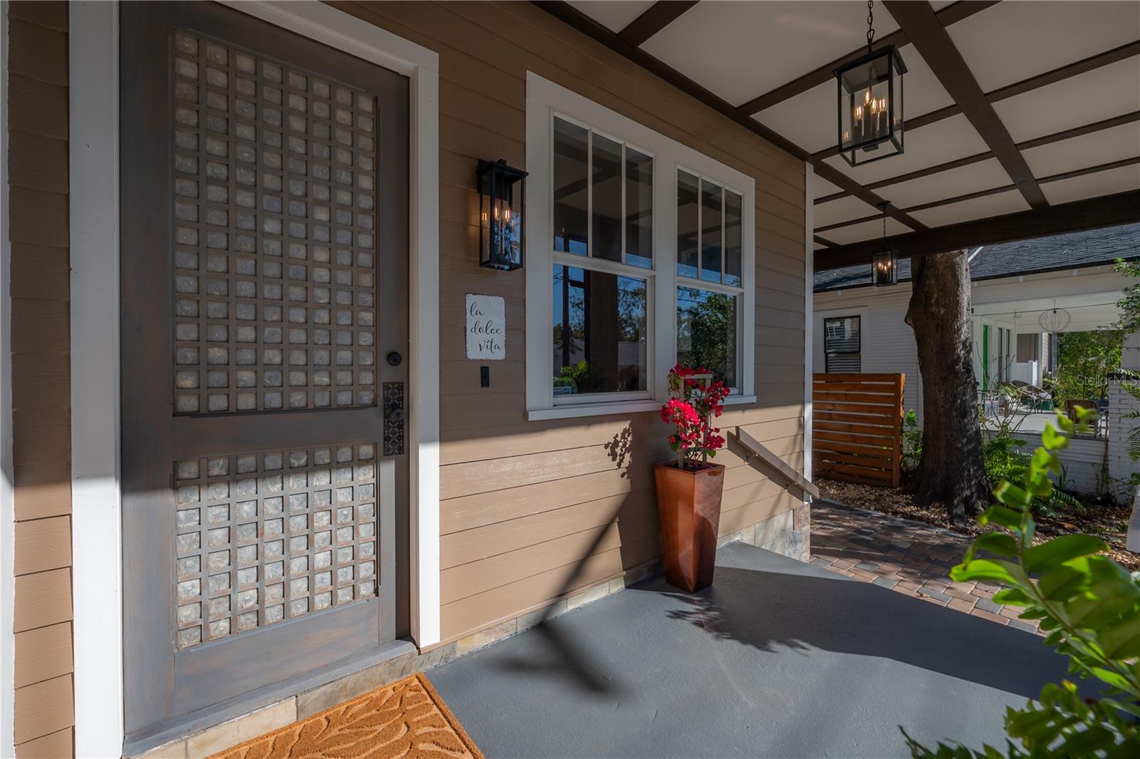 RIVERCREST - Residential