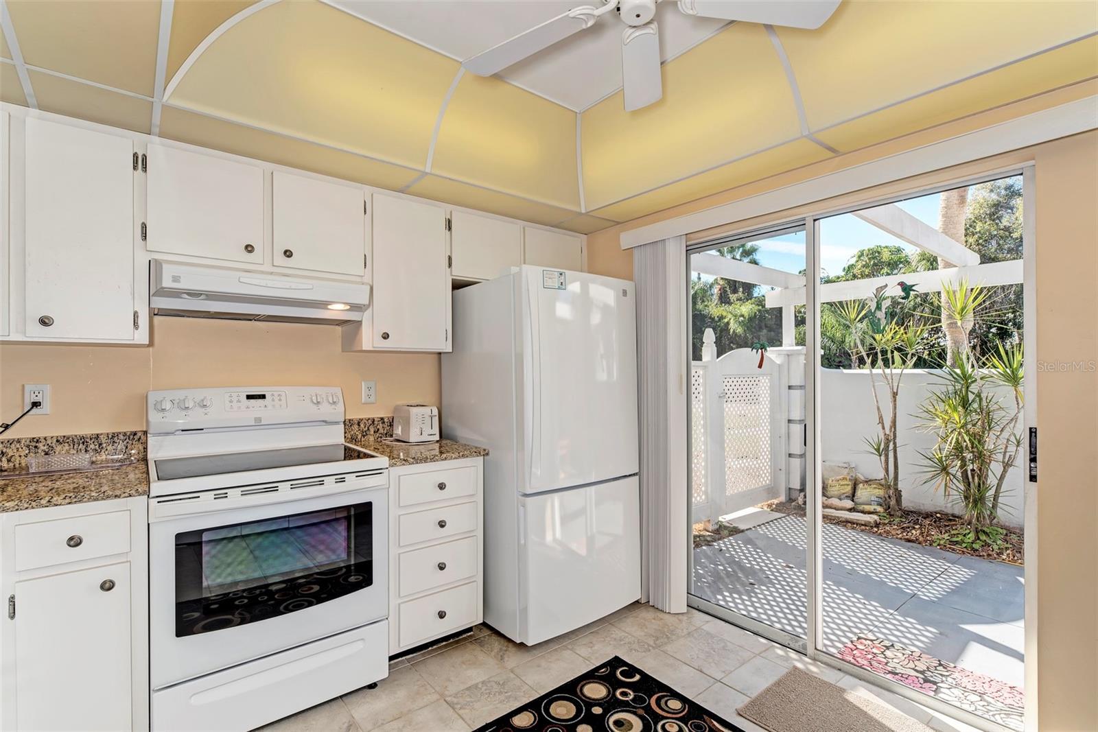 AUGUSTA VILLAS AT PLAN - Residential Lease