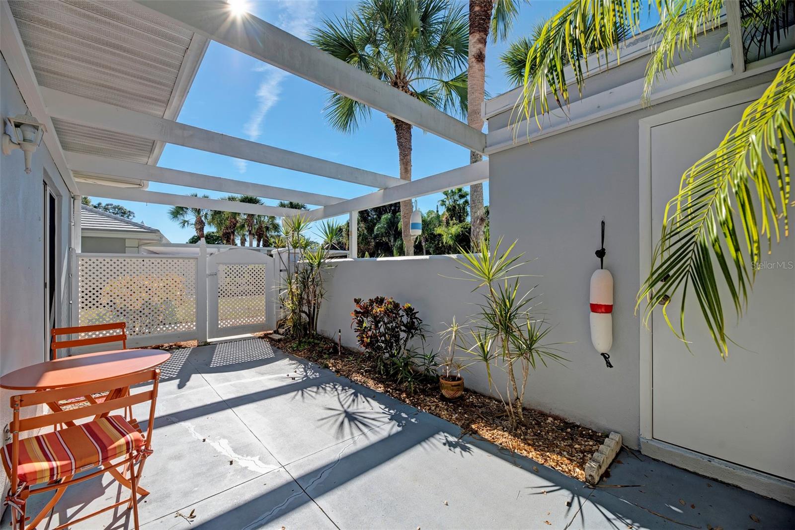 AUGUSTA VILLAS AT PLAN - Residential Lease