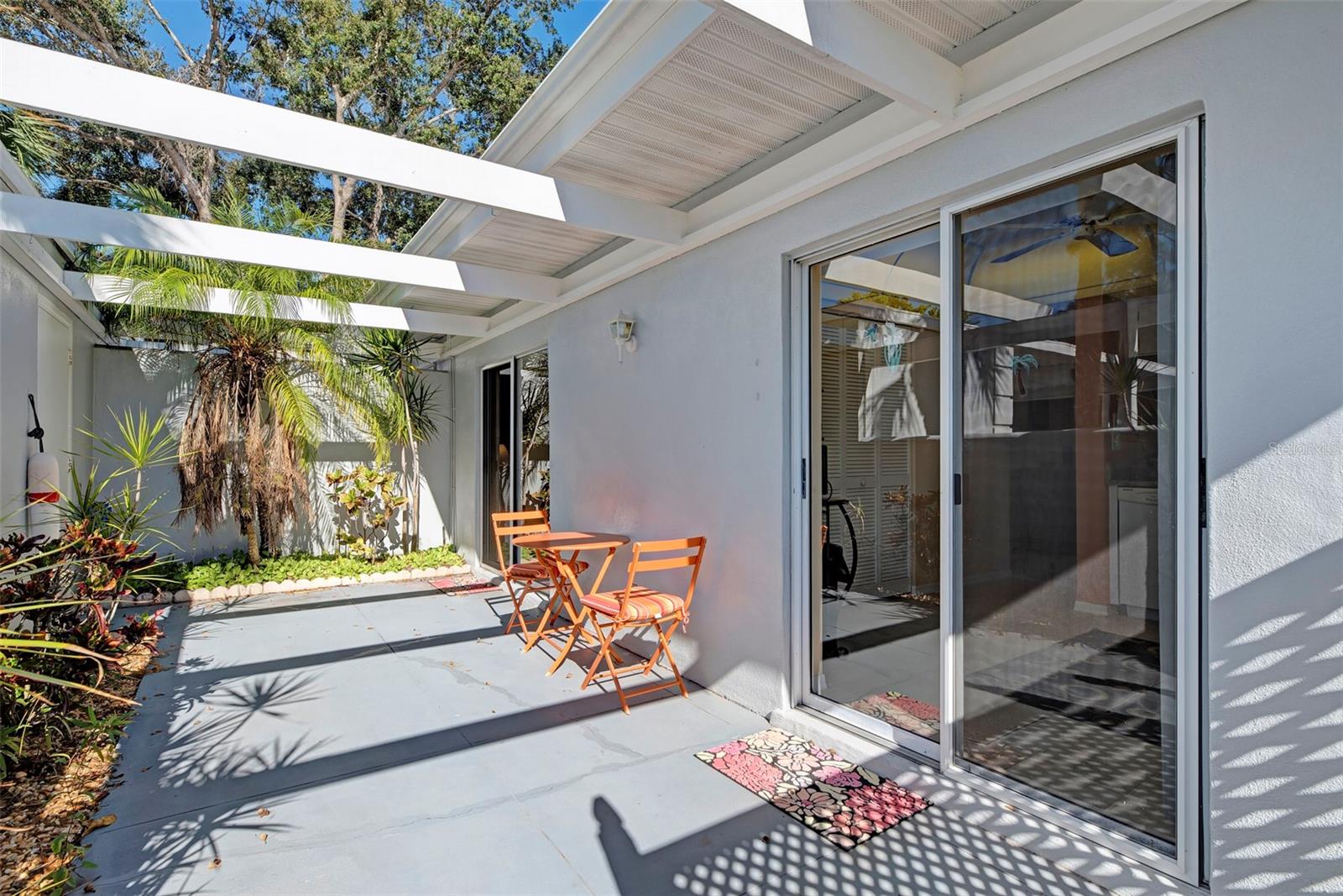 AUGUSTA VILLAS AT PLAN - Residential Lease
