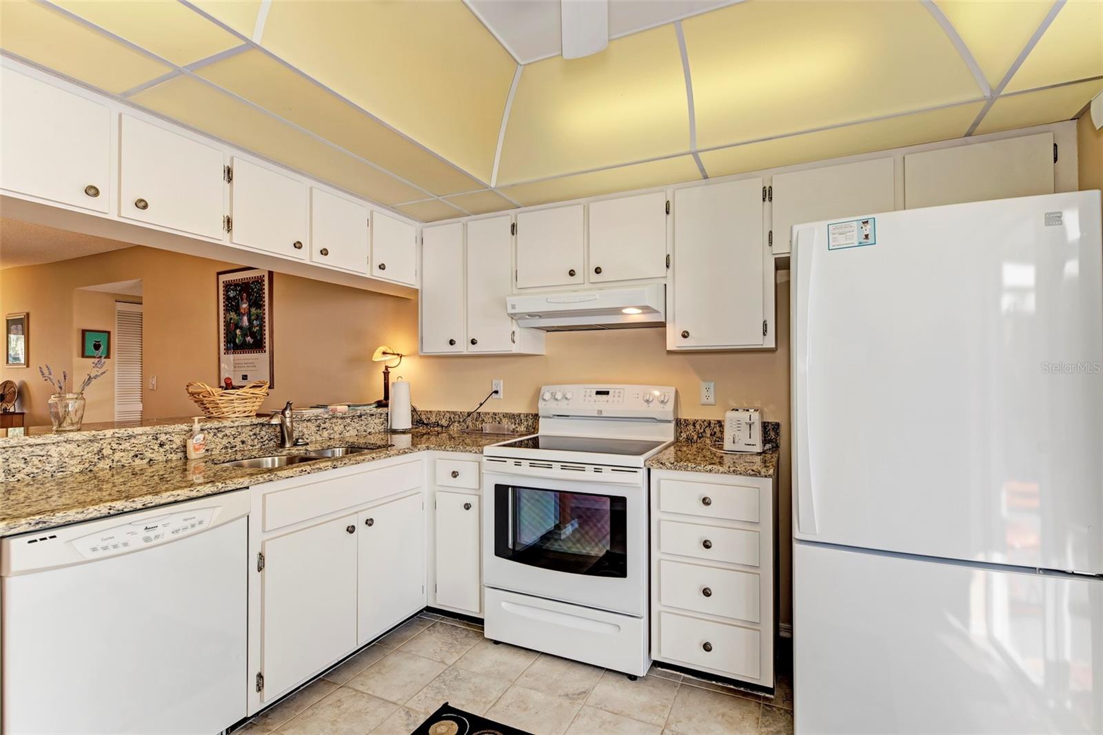 AUGUSTA VILLAS AT PLAN - Residential Lease