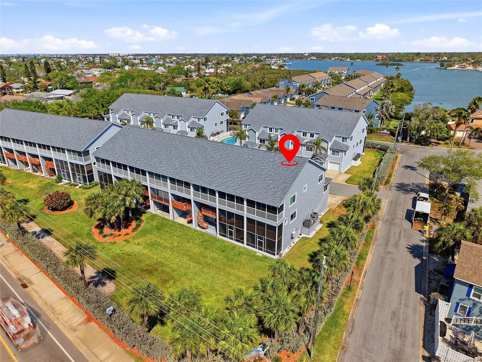 HARBOUR HOUSE - Residential