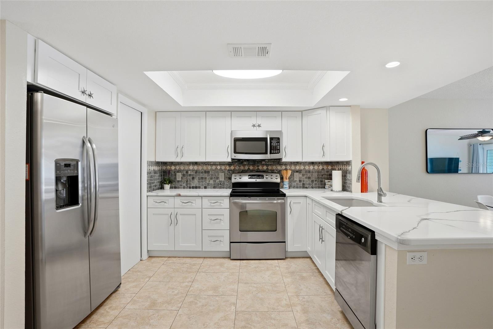 HARBOUR HOUSE - Residential