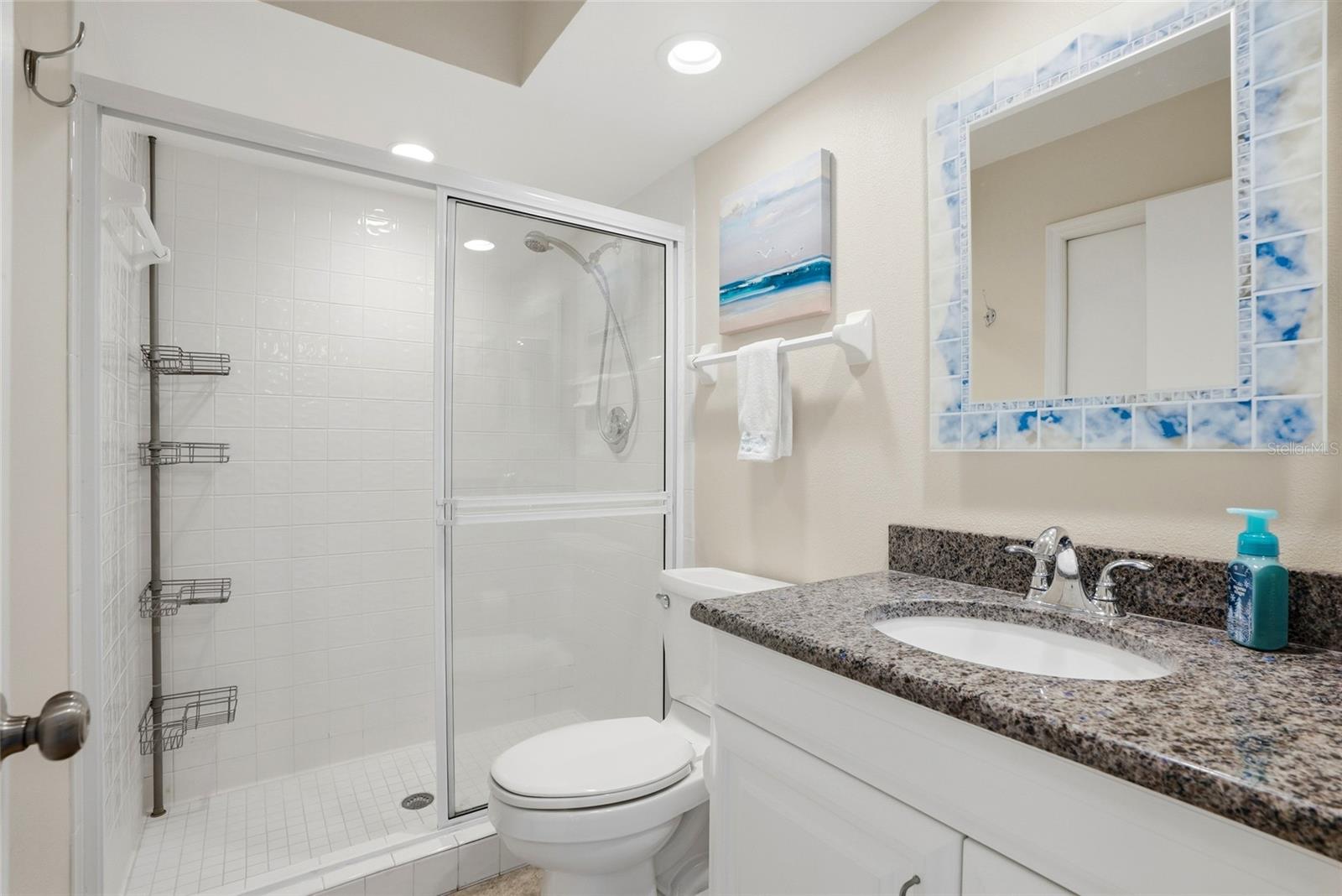 HARBOUR HOUSE - Residential