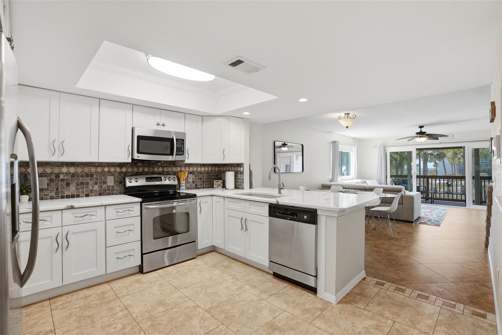 HARBOUR HOUSE - Residential