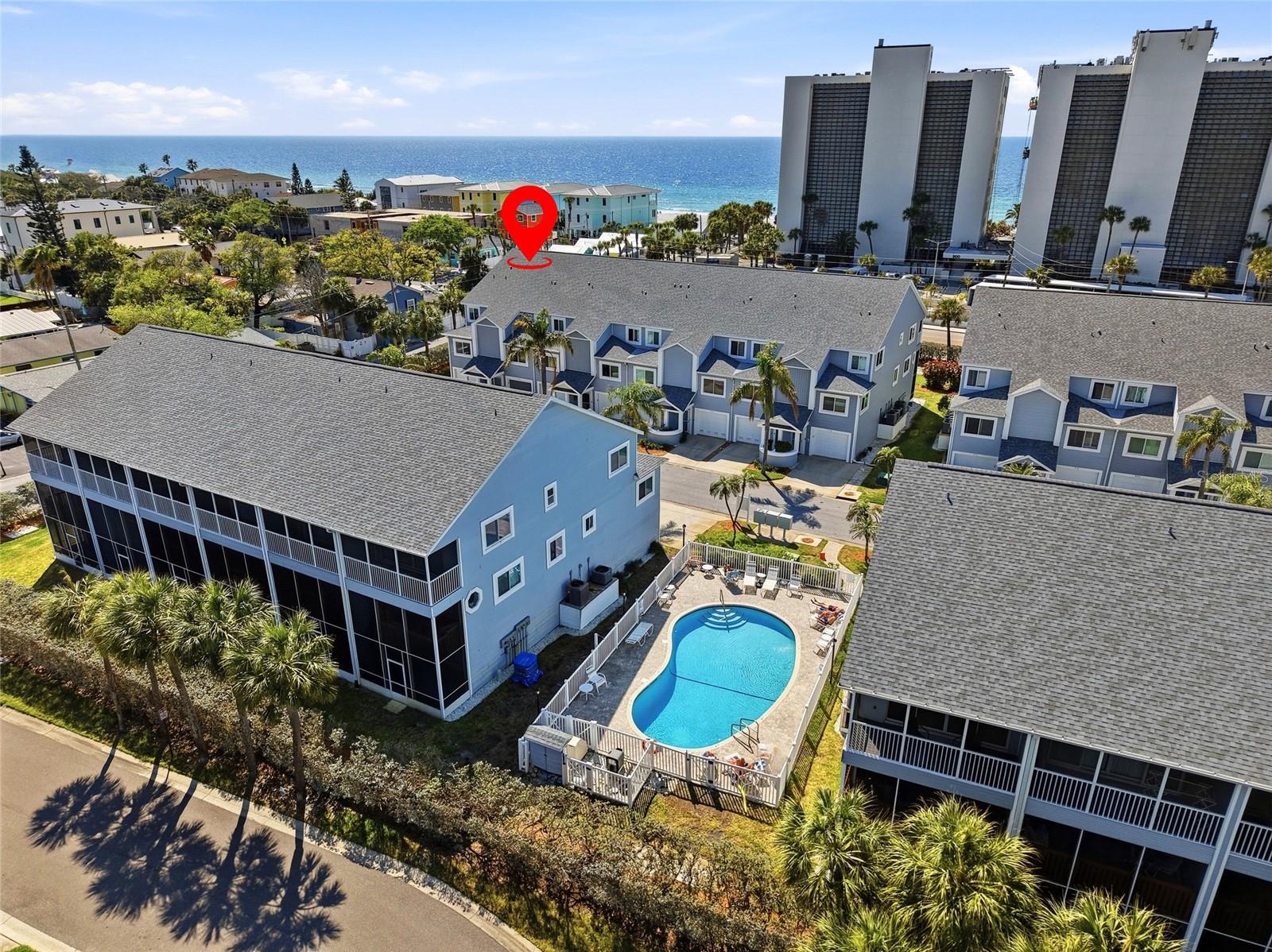 HARBOUR HOUSE - Residential