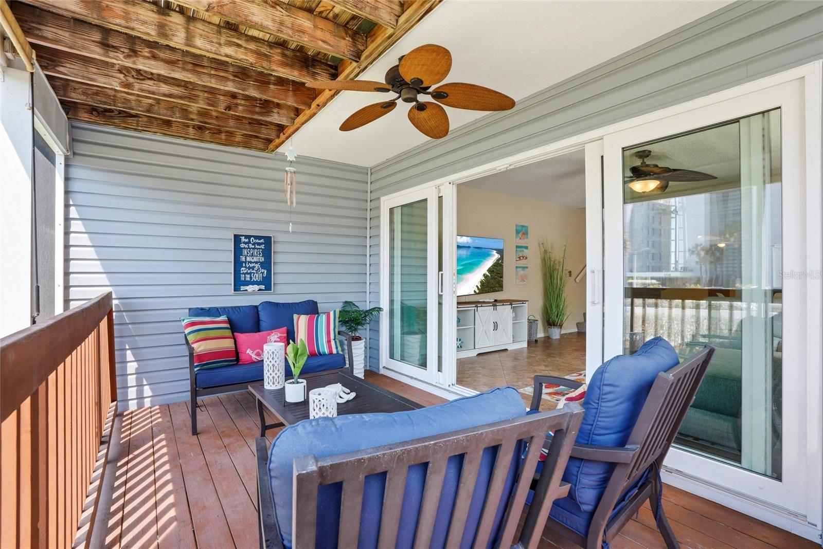 HARBOUR HOUSE - Residential