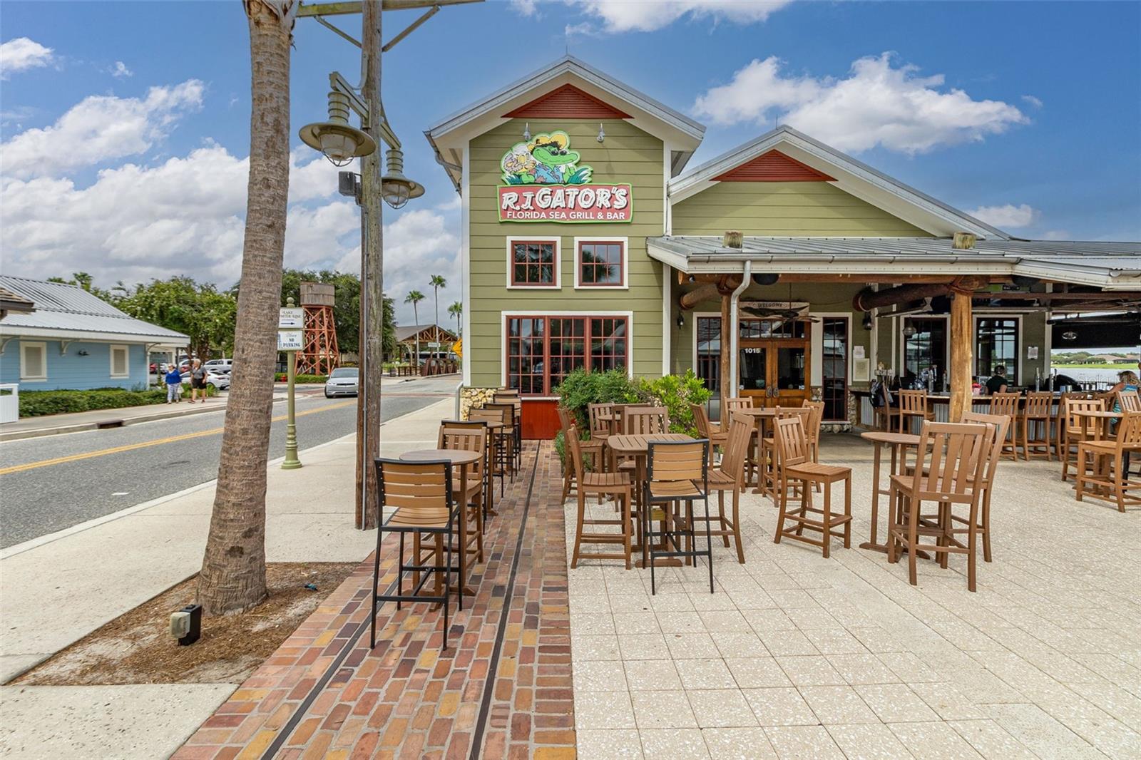 RESERVES AT HAMMOCK OAKS - Residential