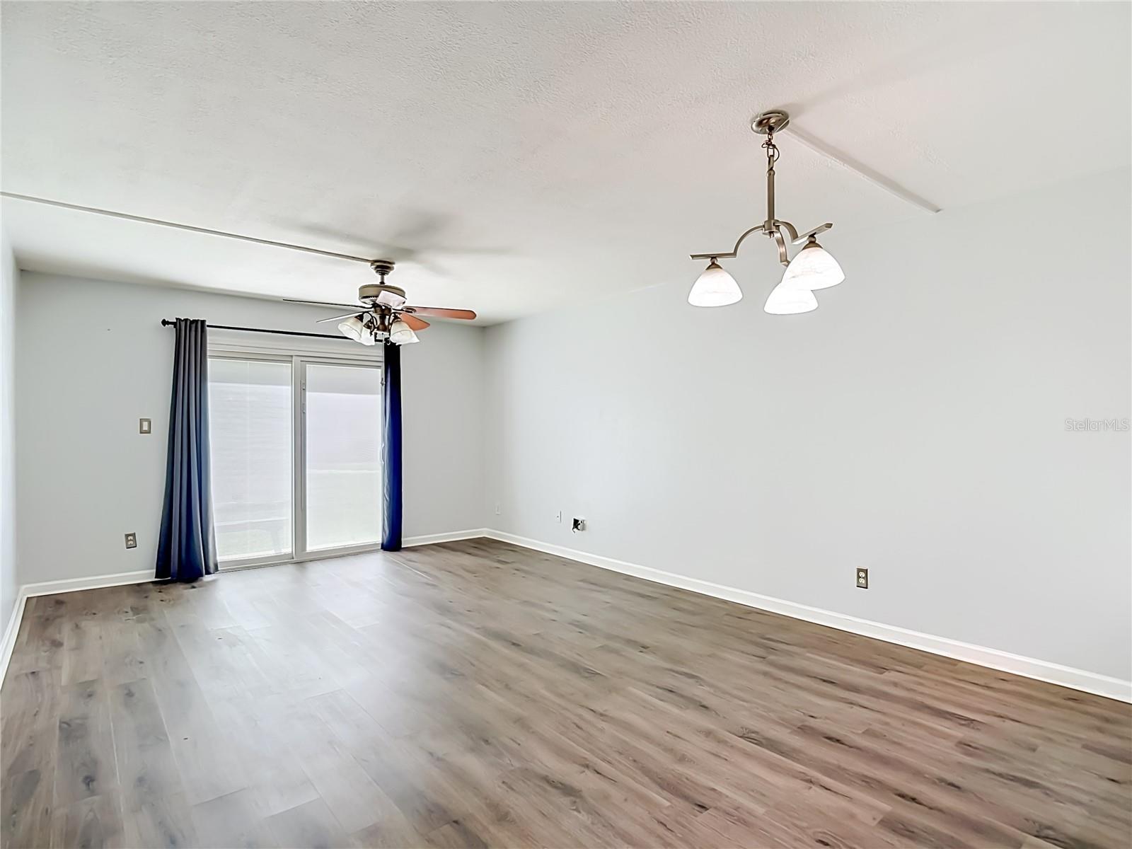 THE TAMPA RACQUET CLUB A CONDO - Residential