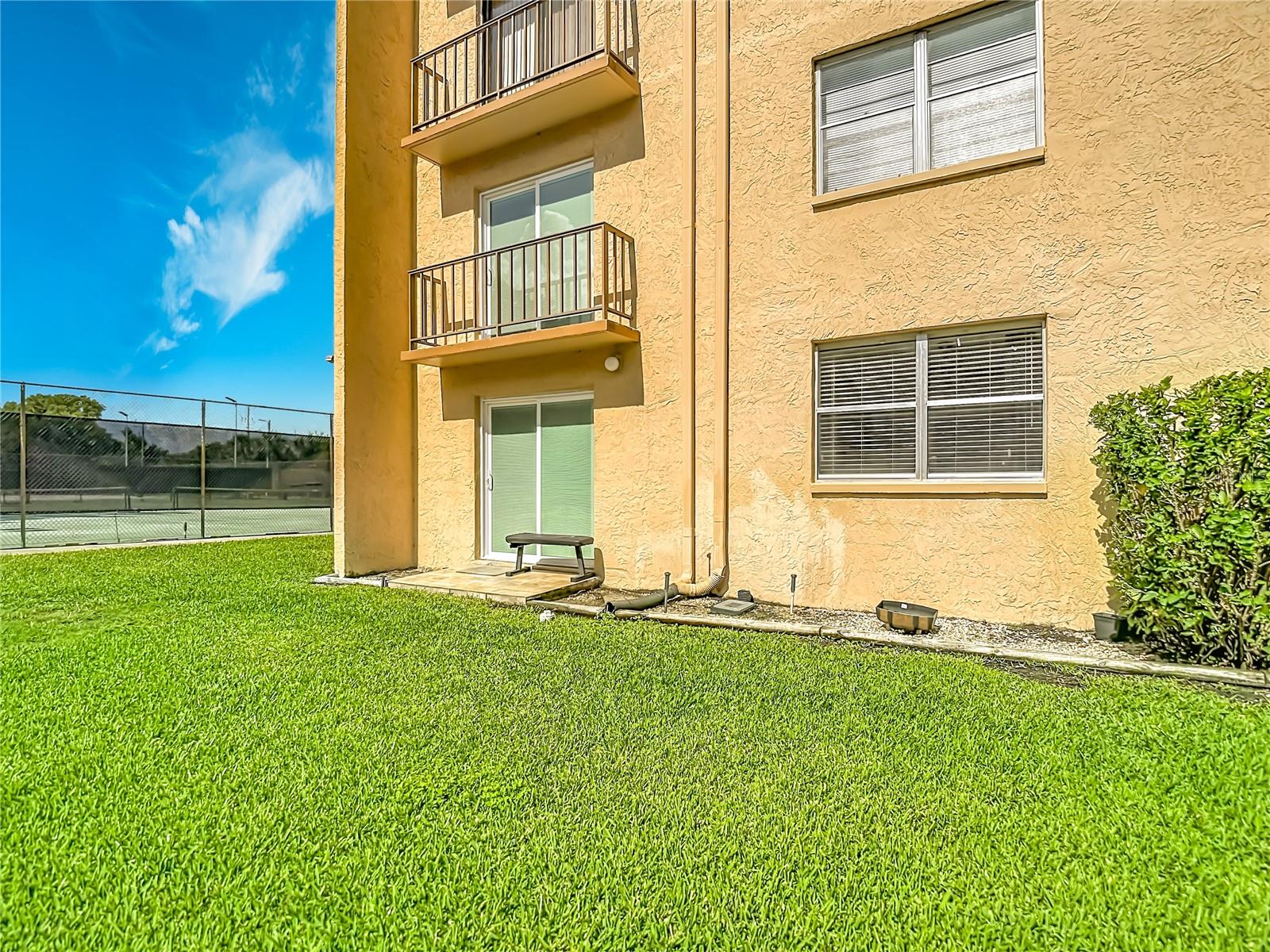 THE TAMPA RACQUET CLUB A CONDO - Residential