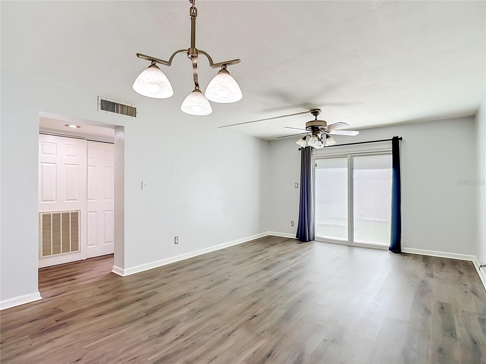 THE TAMPA RACQUET CLUB A CONDO - Residential