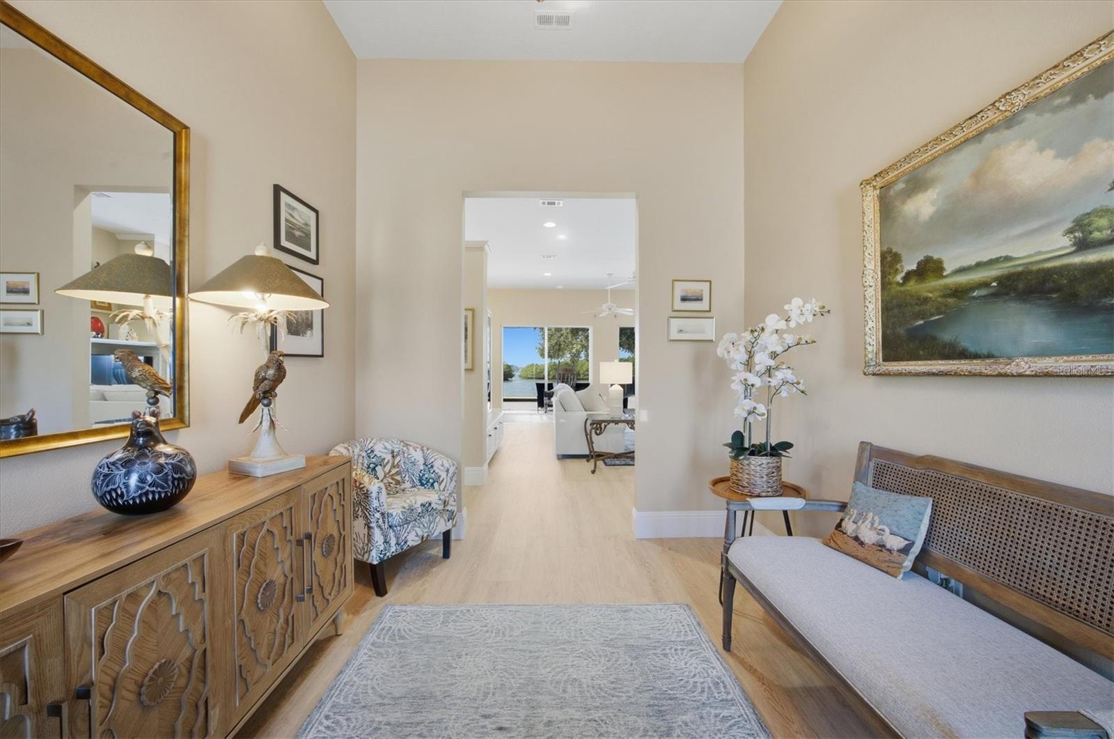 TROPICAL SHORES - Residential