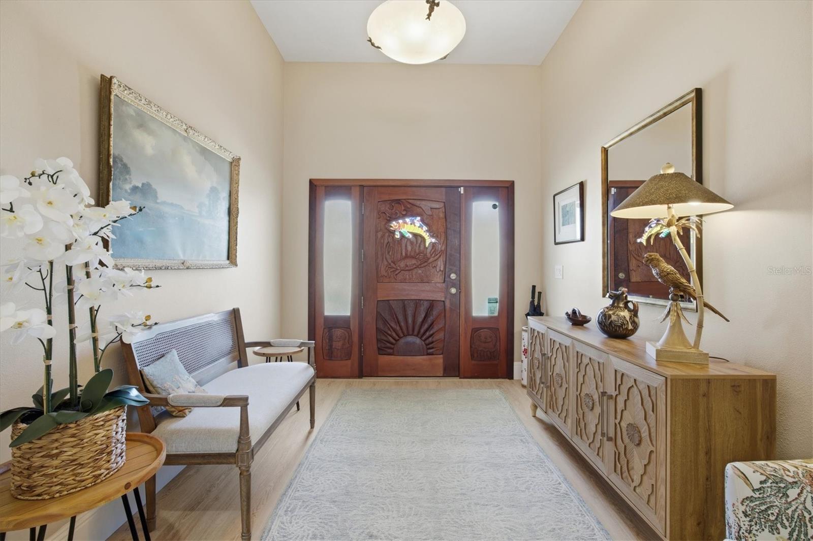 TROPICAL SHORES - Residential