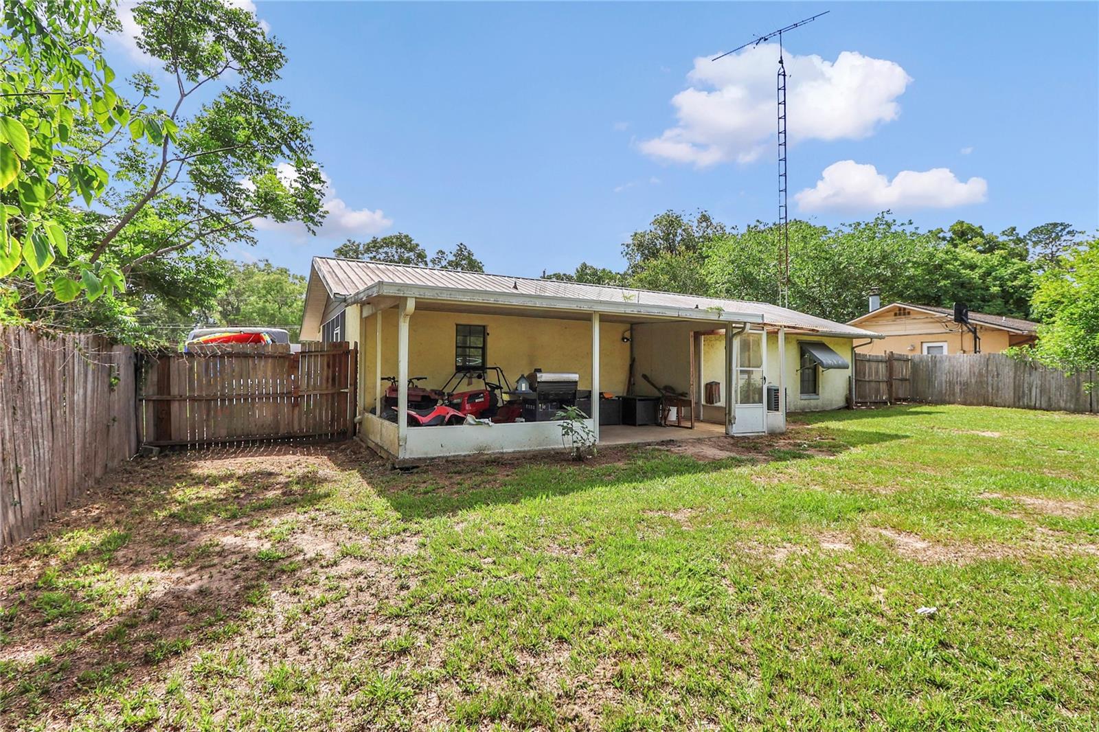 OCALA PARK ESTATES UNIT 4 - Residential