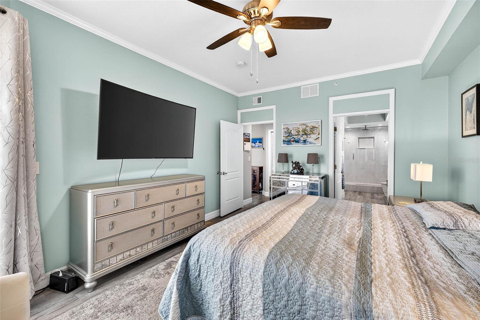 SEAVIEW PLACE AT GULF LANDINGS - Residential