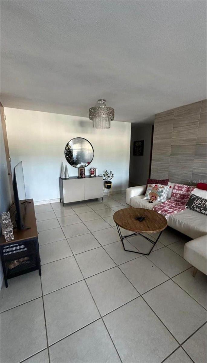 189 COND. CAMINITO 201