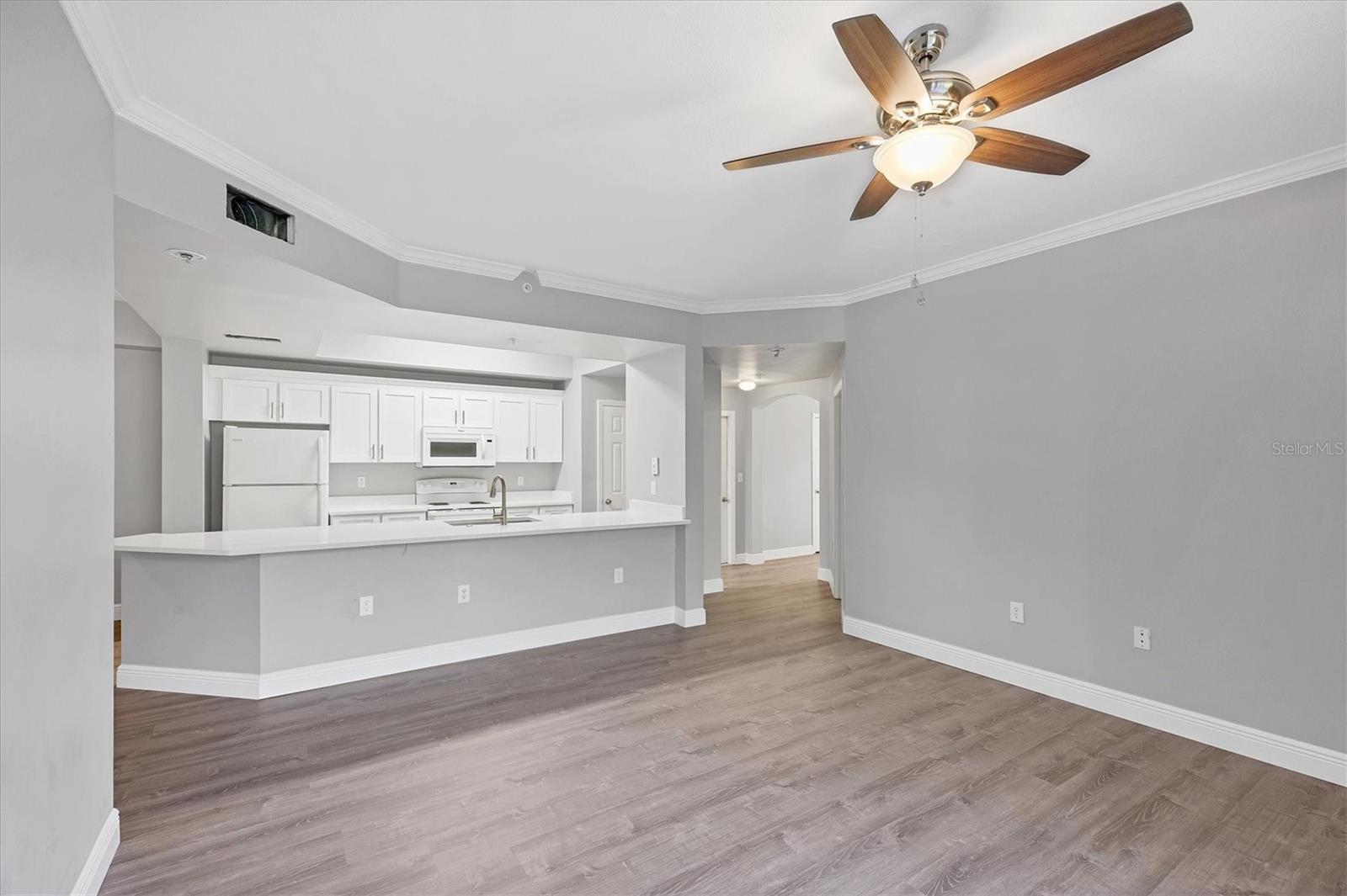 LAS PALMAS OF SARASOTA - Residential Lease