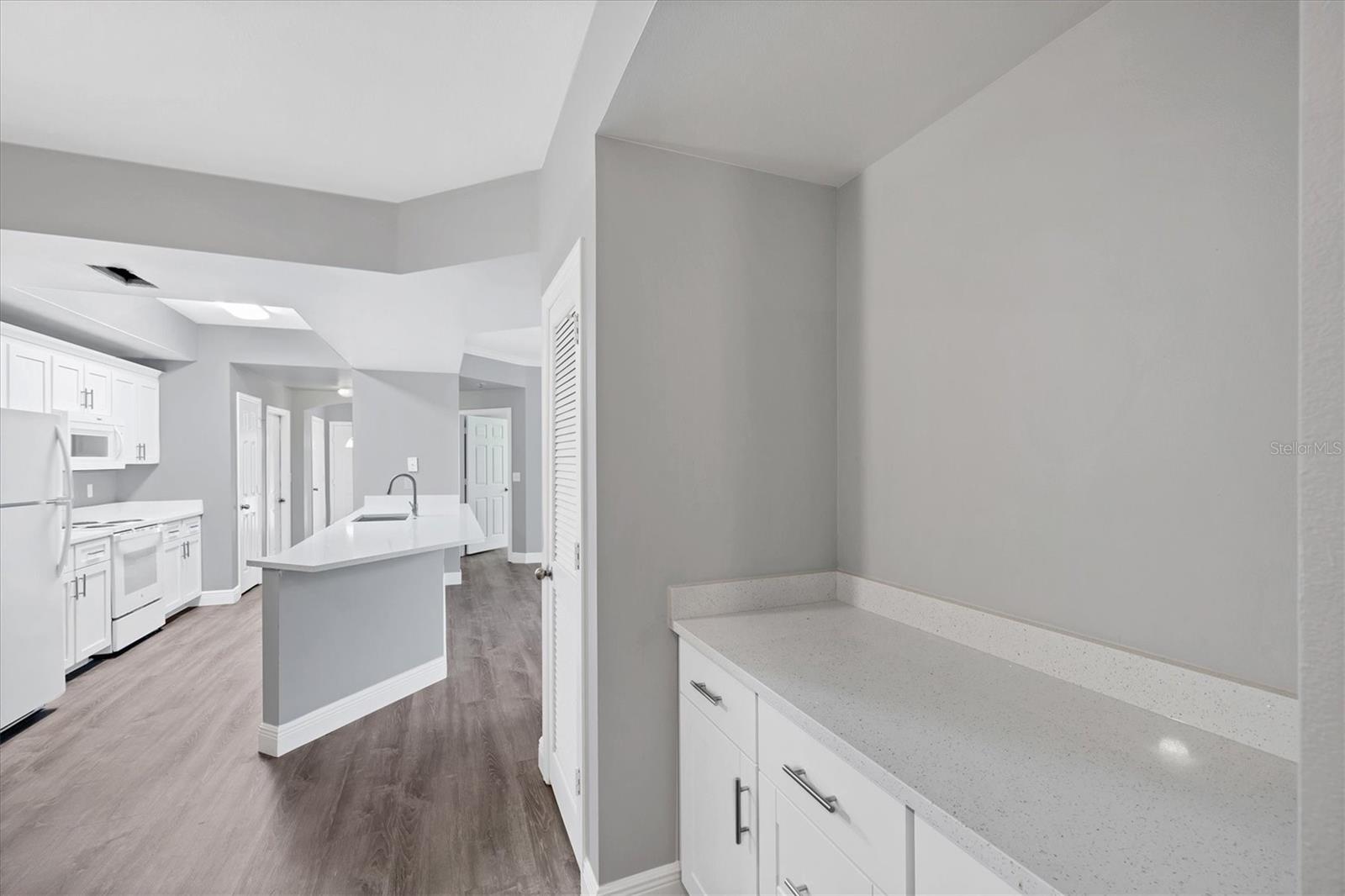 LAS PALMAS OF SARASOTA - Residential Lease