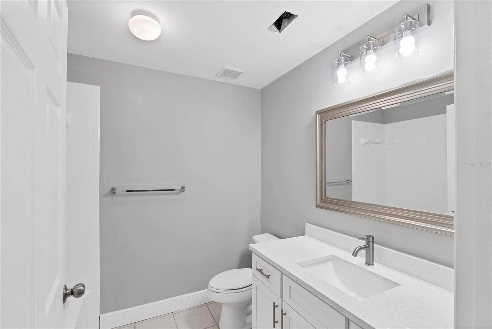 LAS PALMAS OF SARASOTA - Residential Lease
