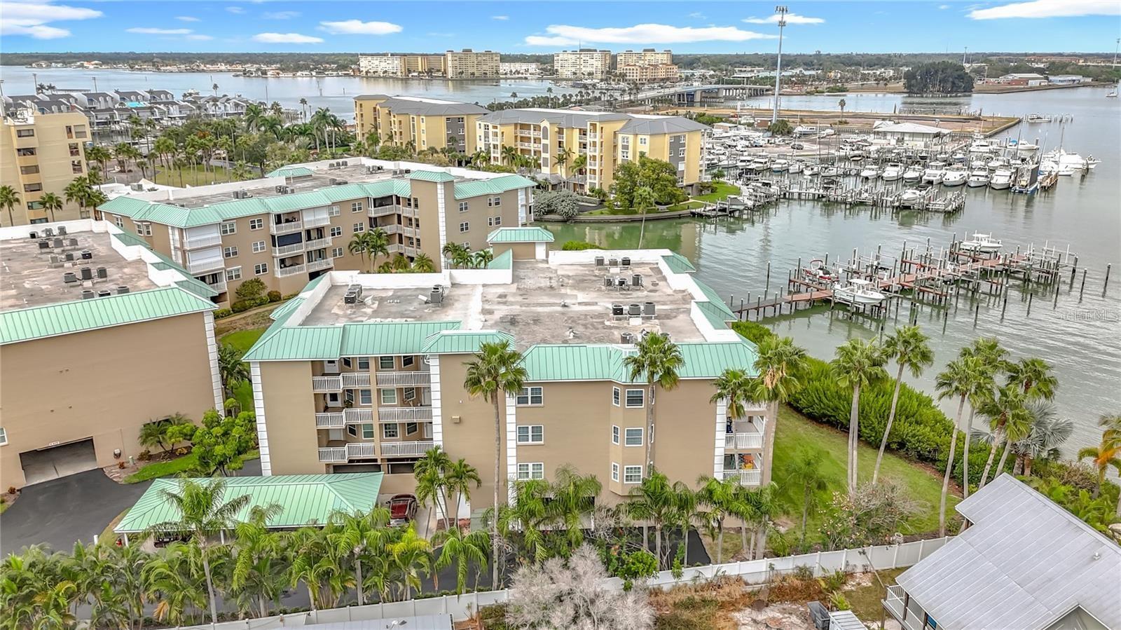 MADEIRA COVE CONDO - Residential