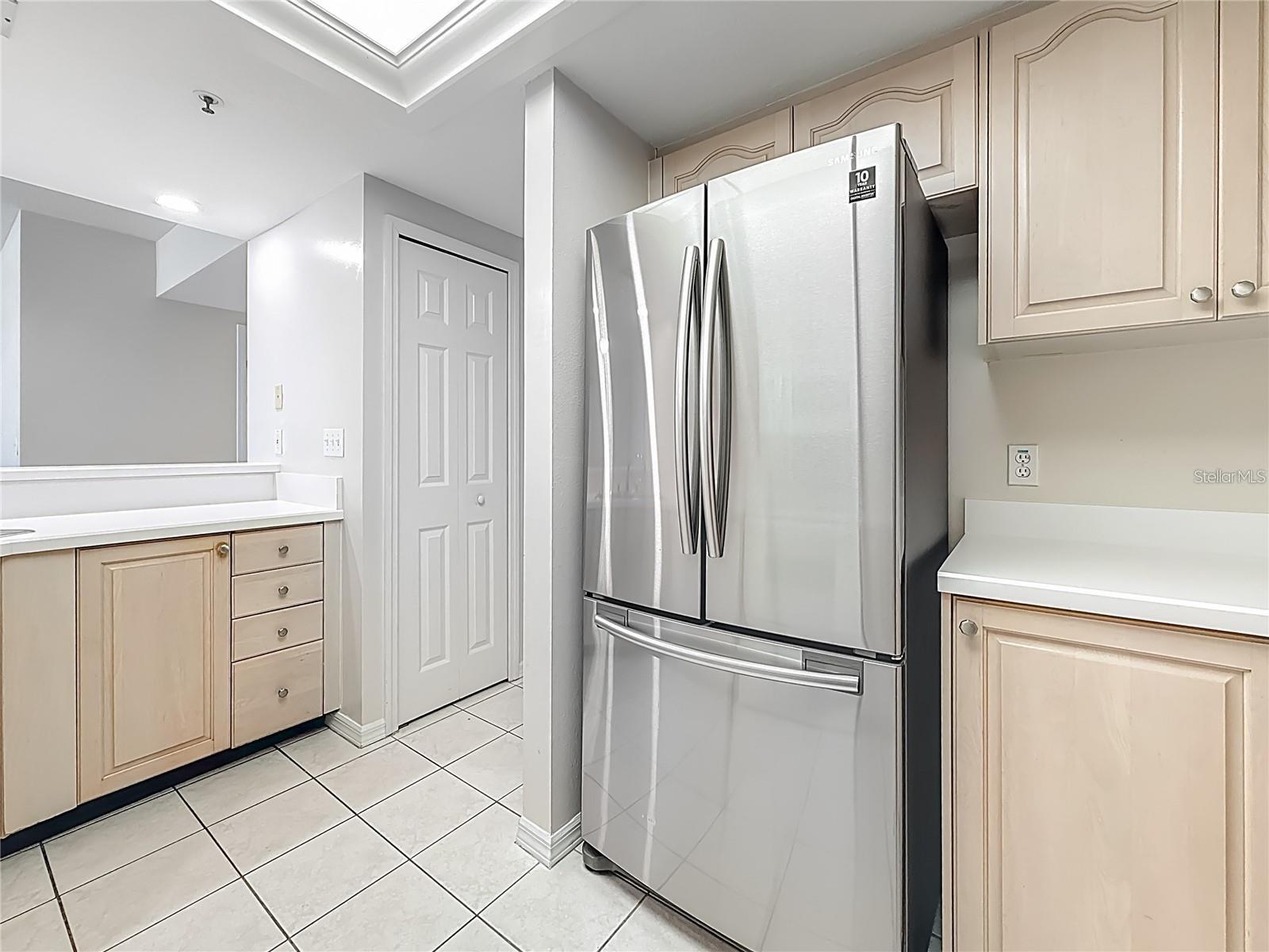 MADEIRA COVE CONDO - Residential