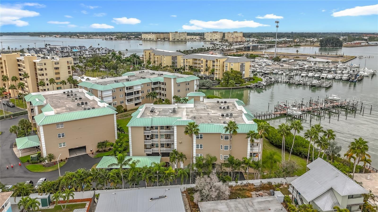 MADEIRA COVE CONDO - Residential