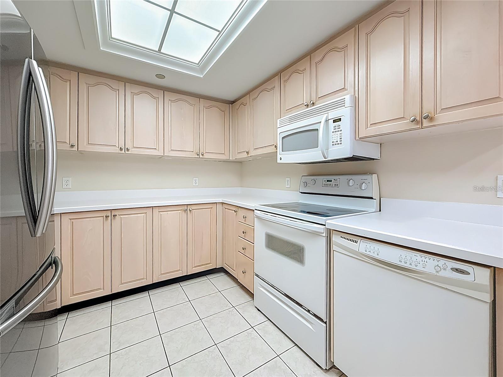 MADEIRA COVE CONDO - Residential