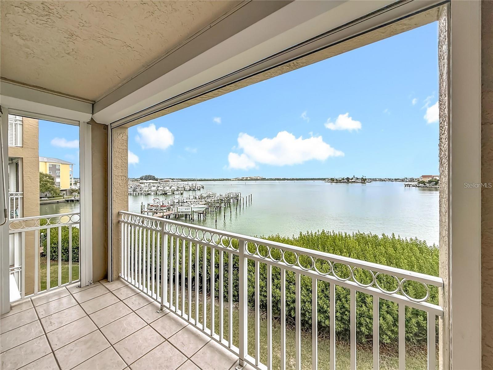 MADEIRA COVE CONDO - Residential