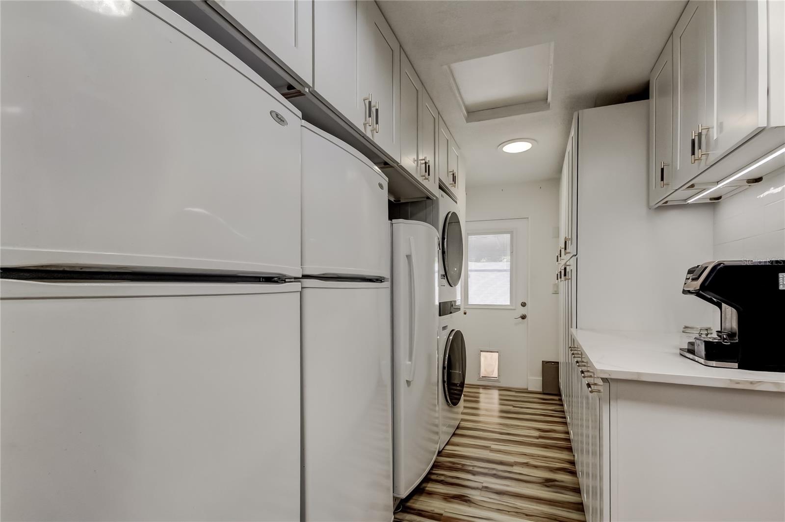 HARBOR PALMS-UNIT TWO - Residential